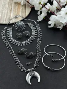 NAMAN ARTS Silver-Plated Oxidised Necklace Jewellery Set