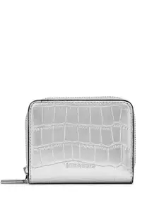 MIRAGGIO Lea Silver Textured Wallet With Zipper Closure