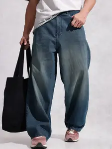 WROGN Men Pure Cotton Baggy Fit Light Fade Jeans