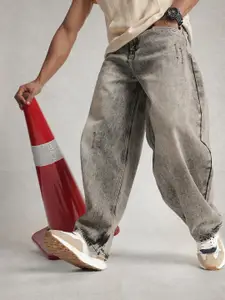 WROGN Men Pure Cotton Balloon Fit Low Distress Heavy Fade Jeans