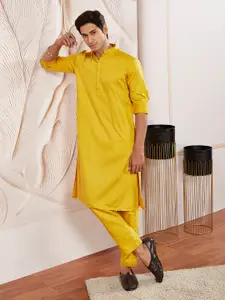 VASTRAMAY Men Regular Kurta with Pyjamas