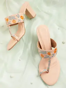 House of Pataudi Floral Embroidered Block Heels