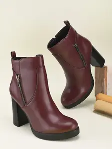 The Roadster Lifestyle Co Women Round Toe Block-Heeled Ankle Boots