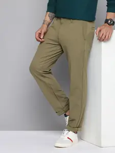 Levis Men Slim Fit Trousers