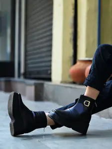 Shoetopia Women Block-Heeled Regular Boots