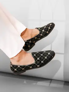 House of Pataudi Men Woven Design Majoris