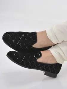 FAUSTO Men Ethnic Embellished Lightweight Velvet Mojaris