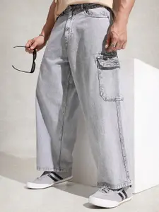 WROGN Men Baggy Cargo Fit Mid-Rise Heavy Fade Stretchable Pure Cotton Jeans