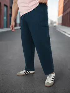 Urbano Plus Men Loose Fit Cargos Trousers