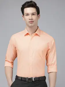 Park Avenue Self Design Slim Fit Textured Formal Shirt