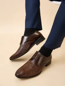 Regal Men Textured Leather Formal Derbys