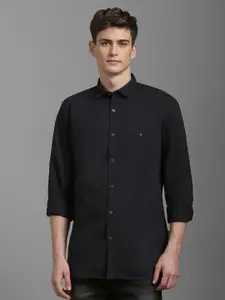 Louis Philippe Jeans Men Spread Collar Solid Cotton Slim Fit Casual Shirt