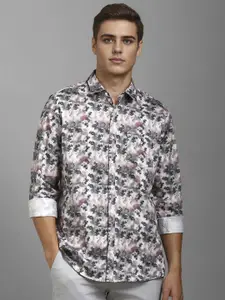 Louis Philippe Sport Men Abstract Printed Opaque Cotton Casual Shirt