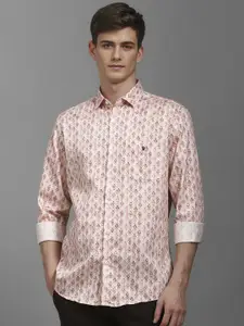 Louis Philippe Sport Men Conversational Printed Opaque Cotton Casual Shirt