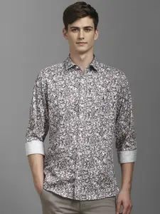 Louis Philippe Sport Men Floral Printed Opaque Cotton Casual Shirt