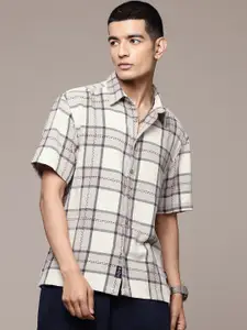 The Roadster Lifestyle Co. Comfort Checked Pure Cotton Relaxed Fit Casual Shirt