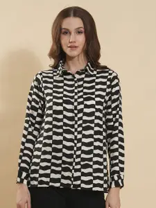 Fashfun Women Spread Collar Horizontal Striped Relaxed Fit Casual Shirt