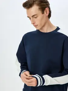 Koton Men Colourblocked Sweatshirt