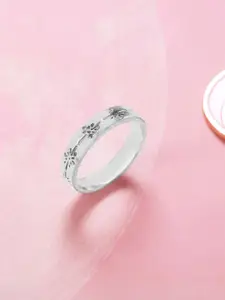 Mia by Tanishq 92.5 Sterling Silver Soft Petal Impressions Finger Ring