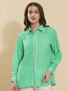 Murcia Women Spread Collar Vertical Striped Cotton Relaxed Fit Casual Shirt