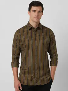 Van Heusen Sport Men Slim Fit Striped Cotton Casual Shirt