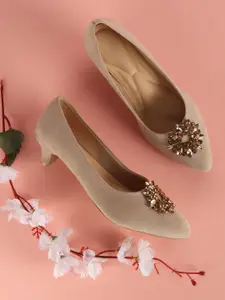 Sole Saga Women Wedge Pointed Toe Pumps