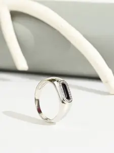TOUCH925 Men 925 Pure Silver Cubic Zirconia Stone Studded Finger Ring
