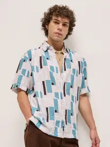 THE BEAR HOUSE Men Button-Down Collar Geometric Printed Relaxed Fit Casual Shirt
