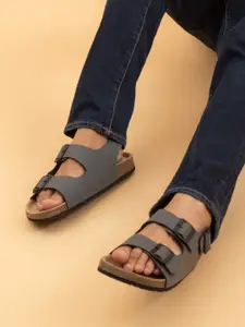 Big Fox Men Comfort Sandals with Buckle
