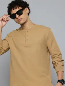 Levis Henley Neck Slim Fit T-shirt