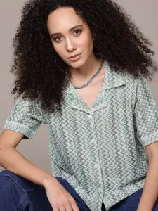 The Roadster Lifestyle Co. Boxy Chevron Casual Shirt