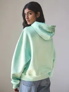 FFLIRTYGO Women Graphic Printed Hooded Sweatshirt