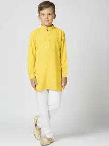 Sangria Boys Geometric Embroidered Band Collar Regular Sequinned Straight Kurta With Trouser