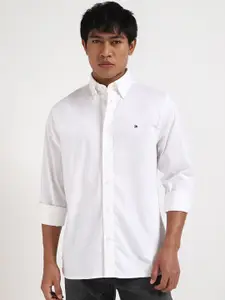 Tommy Hilfiger Men Button-Down Collar Solid Cotton Casual Shirt