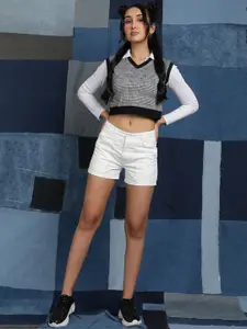 Belliskey Women Regular Fit Mid-Rise Cotton Denim Shorts