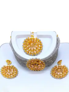 JMBW INTERNATIONAL Gold-Plated Stone-Studded Beaded Necklace With Earrings & Maang Tikka