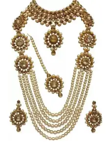 JMBW INTERNATIONAL Stone-Studded & Beaded Necklace With Earrings & Maang Tikka