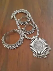 JMBW INTERNATIONAL Beaded Necklace With Earrings & Bracelet