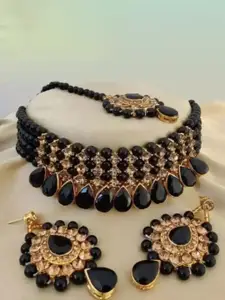 JMBW INTERNATIONAL Artificial Beads Beaded Necklace with Earrings & Maang Tika