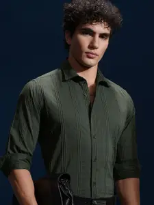 HIGHLANDER Men Spread Collar Vertical Striped Cotton Slim Fit Casual Shirt