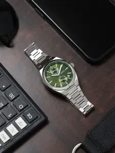 French Connection Men Dial & Stainless Steel Bracelet Style Straps Watch FCH03SM-G