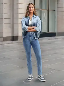 Flying Machine Women Slim Fit High-Rise Light Fade Stretchable Jeans