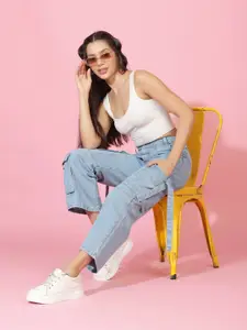 Belliskey Women Cotton Relaxed Fit Light Fade Jeans