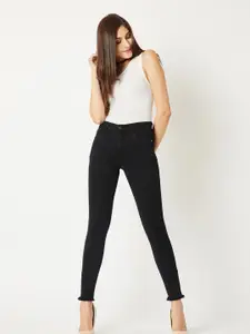 DOLCE CRUDO Slim Fit High Rise Zipper And Raw Edge Detailing Stretchable Denim Jeans