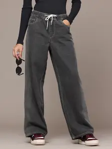 The Roadster Life Co. Women 90's Baggy High-Rise Light Fade Pure Cotton Jeans