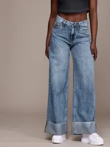 The Roadster Life Co. Women Pure Cotton Wide Leg High-Rise Frayed Light Fade Jeans