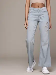 The Roadster Life Co. Women Pure Cotton Slim Flared Mildly Distressed Light Fade Jeans