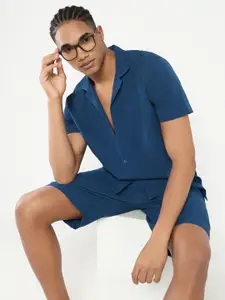 SHOWOFF Notched Collar Neck Short Sleeves Shirt With Shorts