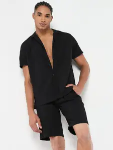 SHOWOFF Cuban Collar Shirt & Shorts