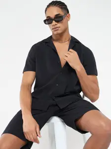 SHOWOFF Cuban Collar Short Sleeves Shirt With Shorts